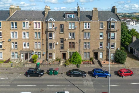 View Full Details for 1/R, 135, Clepington Road, Dundee