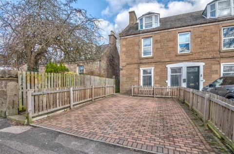View Full Details for 337B, Strathmartine Road, Dundee