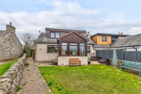 View Full Details for 136, Coupar Angus Road, Birkhill, Dundee