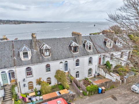 View Full Details for 13, Isla Place, Tayport