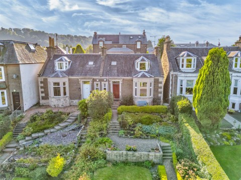 View Full Details for 82, Logie Street, Dundee