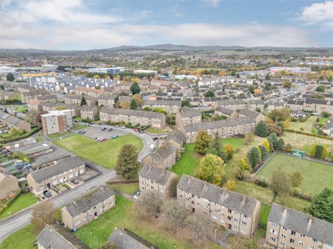 View Full Details for 4e, Cullen Place, Dundee