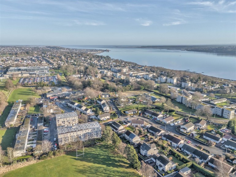 75, Dalcraig Crescent, Dundee