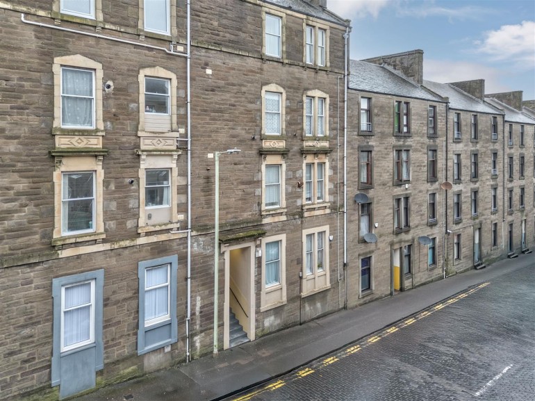 Flat 9, 2, Rosefield Street, Dundee