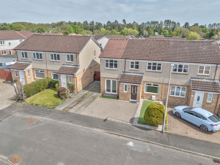 35, Myrtlehall Gardens, Dundee