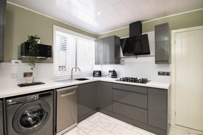 Images for Finlaggan Crescent, Dundee