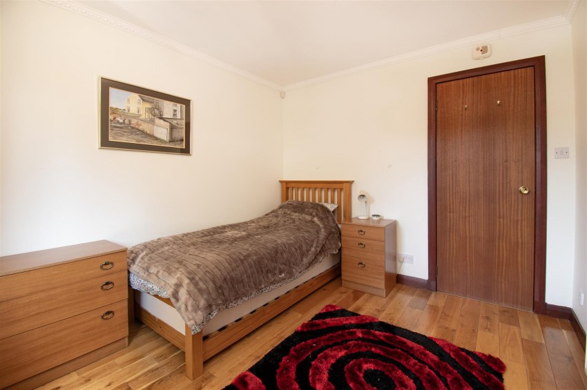 Images for Newtyle
