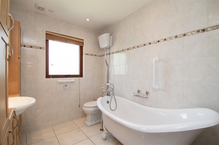 Images for Newtyle