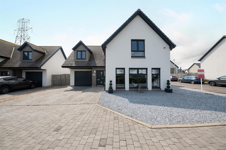 35, Grayhaugh Wynd, Dundee