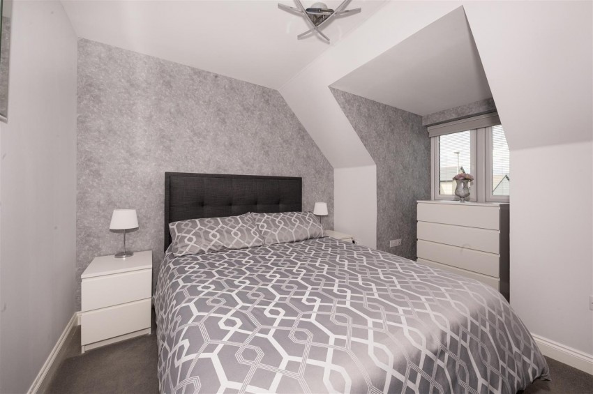 Images for Grayhaugh Wynd, Dundee
