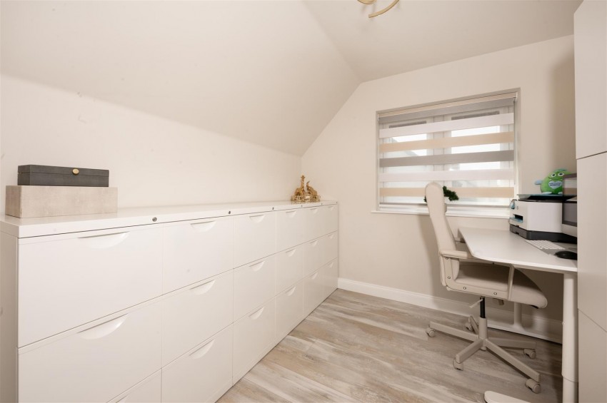 Images for Grayhaugh Wynd, Dundee
