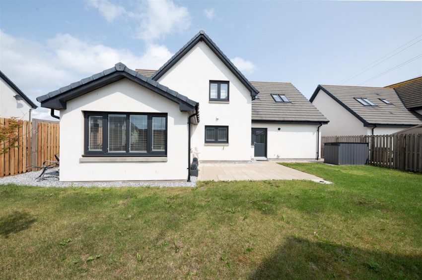 Images for Grayhaugh Wynd, Dundee
