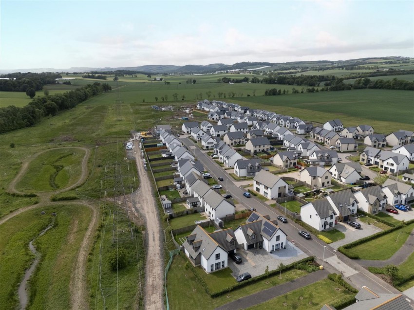 Images for Grayhaugh Wynd, Dundee