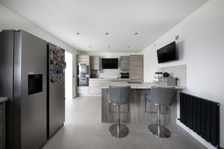 Images for Grayhaugh Wynd, Dundee