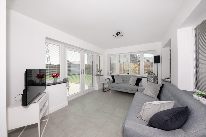 Images for Grayhaugh Wynd, Dundee