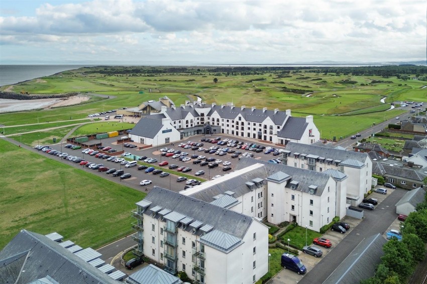 Images for Links Parade, Carnoustie