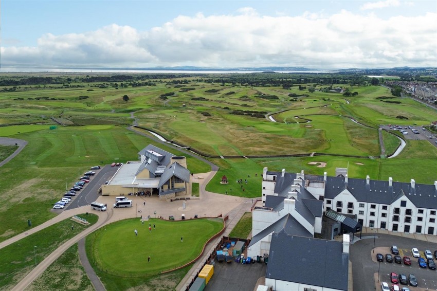 Images for Links Parade, Carnoustie