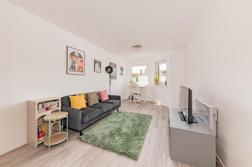 Images for 99 Strathmartine Road, Dundee