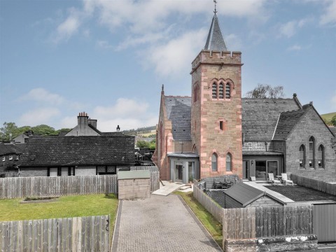 View Full Details for 3C, Castle Street, Newtyle