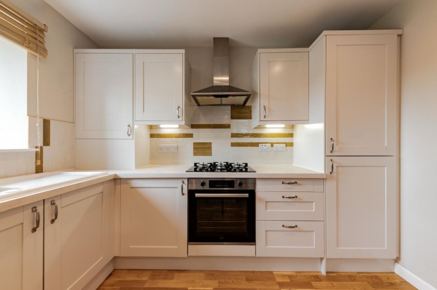Images for Castle Street, Newtyle