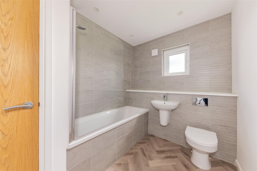 Images for Greenfield Crescent, Dundee