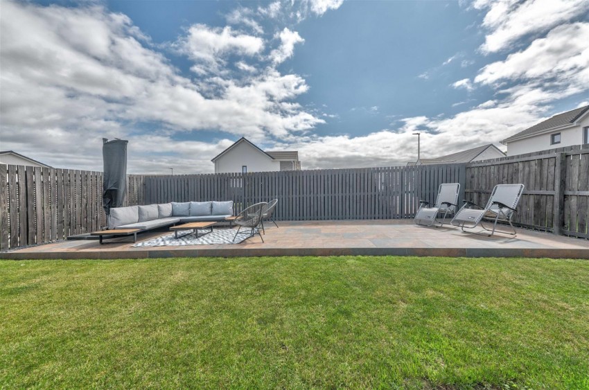 Images for Greenfield Crescent, Dundee