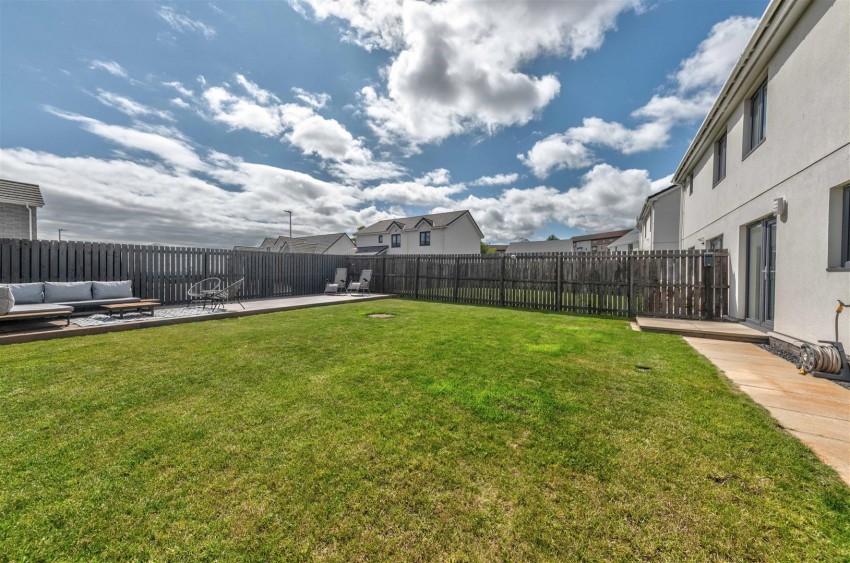 Images for Greenfield Crescent, Dundee