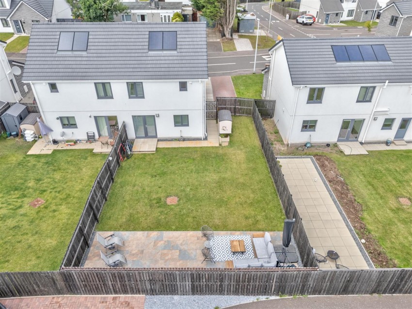 Images for Greenfield Crescent, Dundee