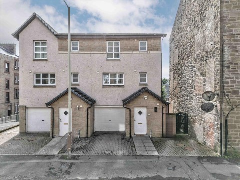 View Full Details for 21A, Cleghorn Street, Dundee