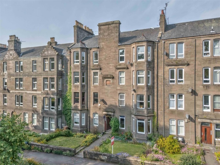 G/R, 14, Baxter Park Terrace, Dundee