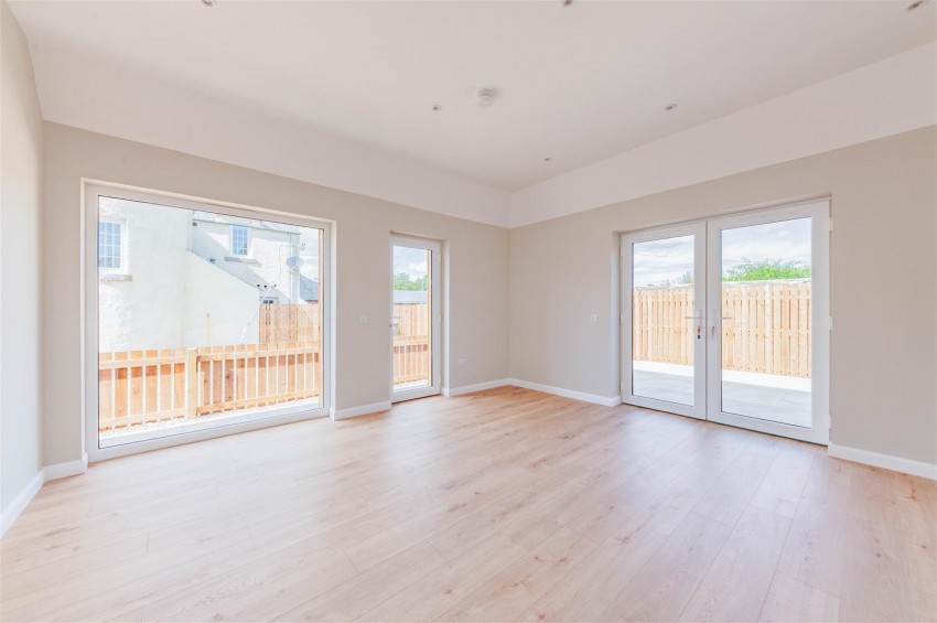 Images for Church Street, Newtyle