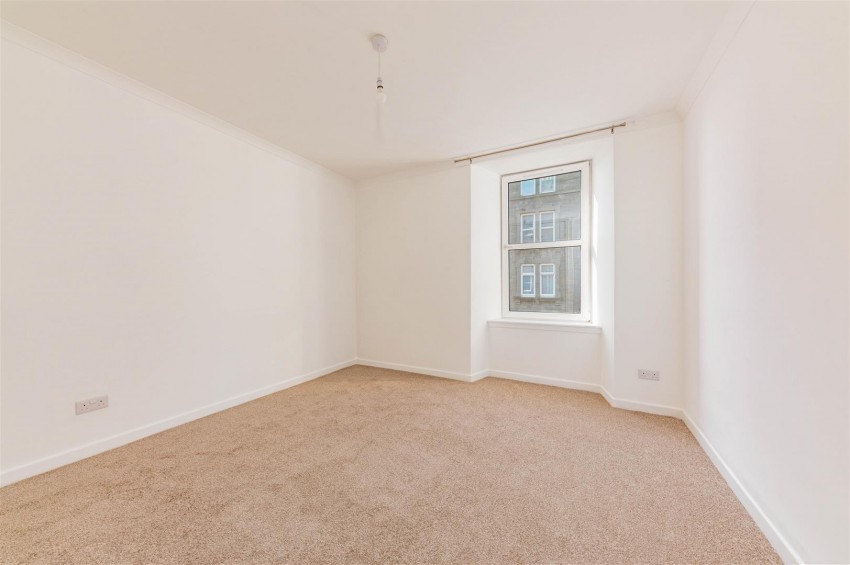 Images for 107 Clepington Road, Dundee