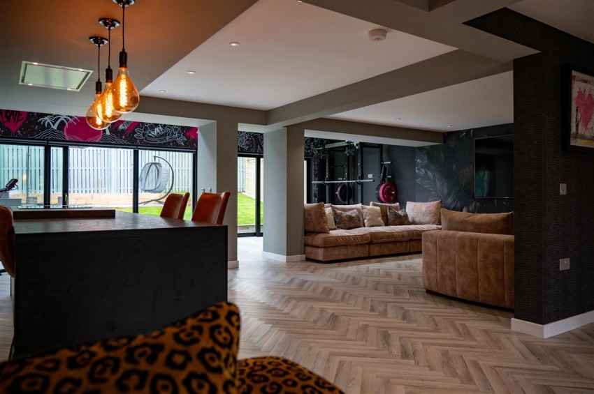 Images for Angus Crescent, Monifieth, Dundee