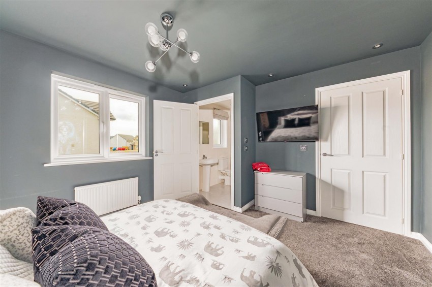 Images for Angus Crescent, Monifieth, Dundee
