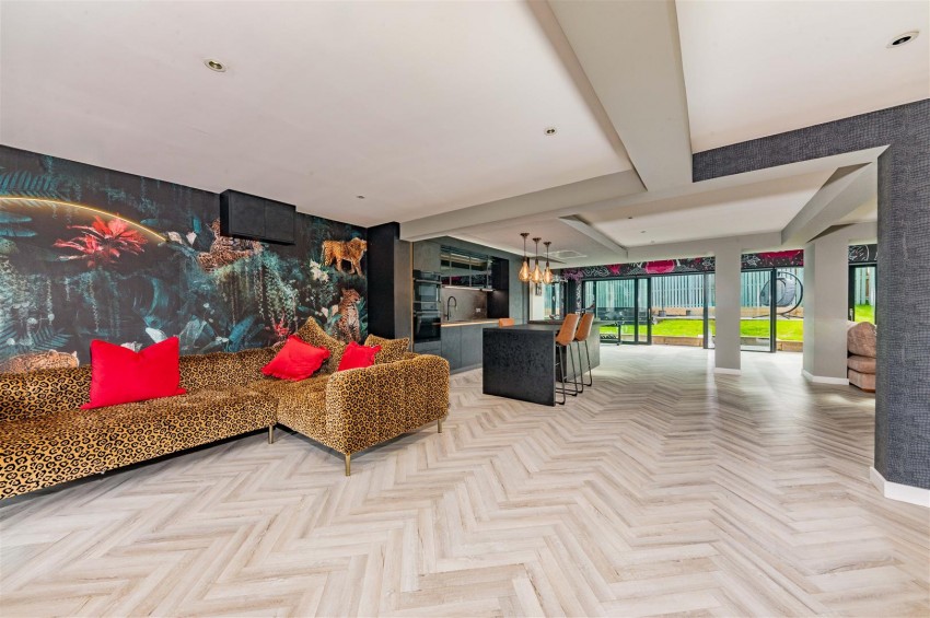 Images for Angus Crescent, Monifieth, Dundee
