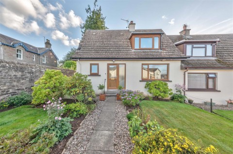 View Full Details for 4, Kinloch Place, Meigle
