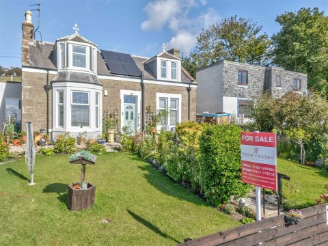 View Full Details for 1 Rowan Cottage, Main Street, Barry