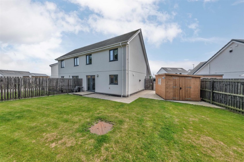 Images for Greenfield Crescent, Dundee