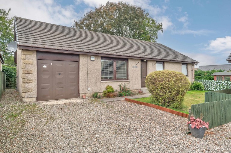 4, Rose Hemming Place, Letham