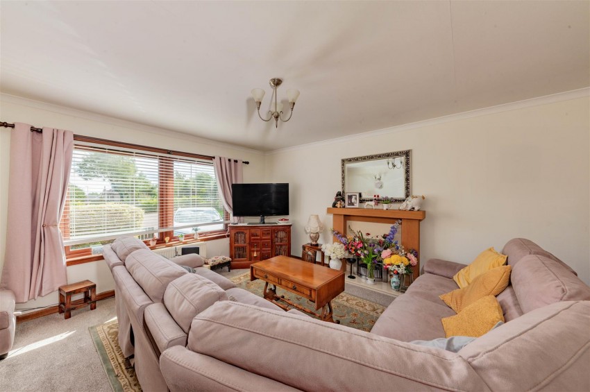 Images for Rose Hemming Place, Letham