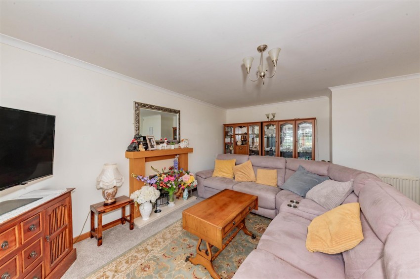 Images for Rose Hemming Place, Letham