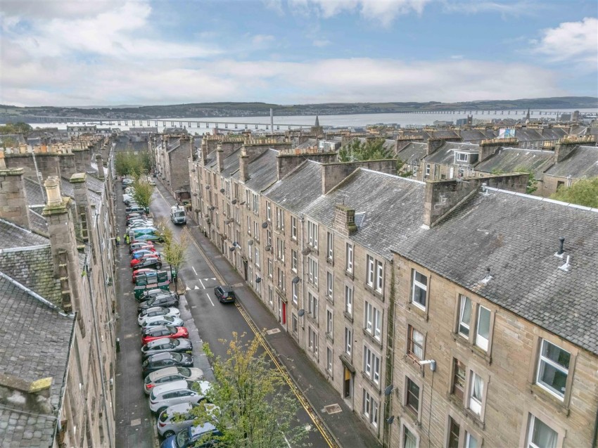 Images for 38 Baldovan Terrace, Dundee