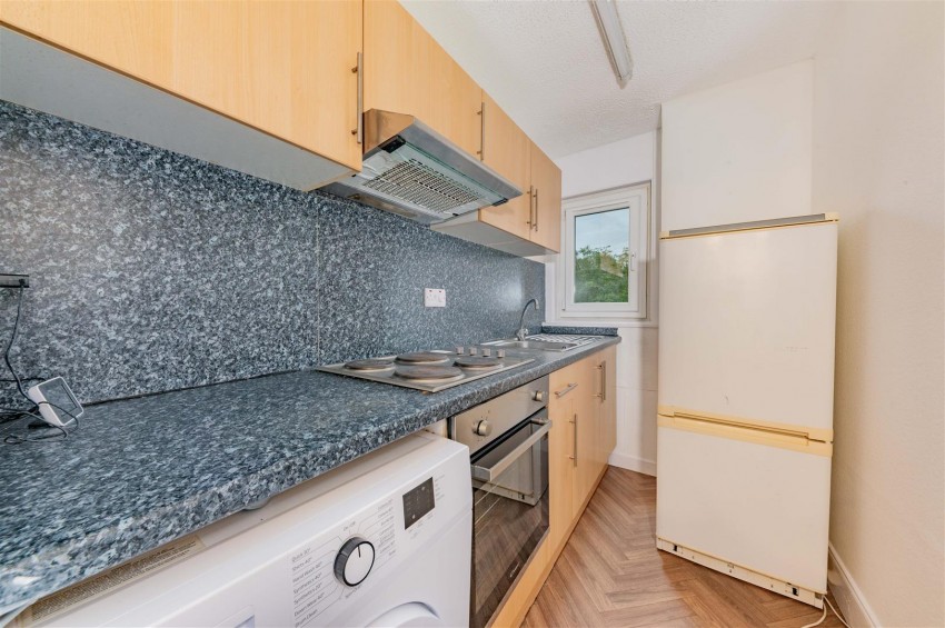 Images for 38 Baldovan Terrace, Dundee