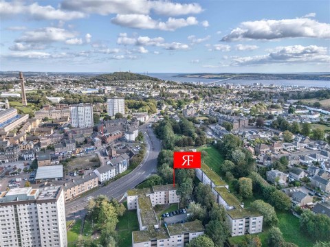 View Full Details for 13, Atholl Street, Dundee