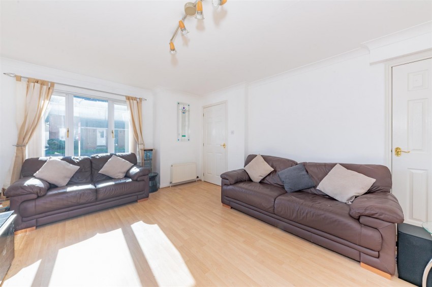 Images for Clattowoods Place, Dundee