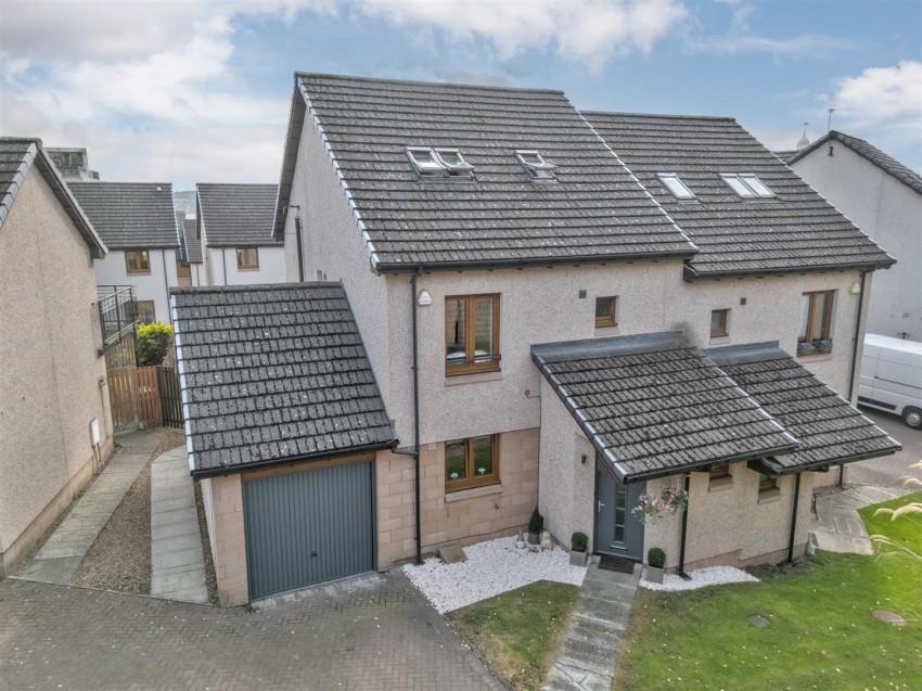 Images for Constitution Court, Dundee