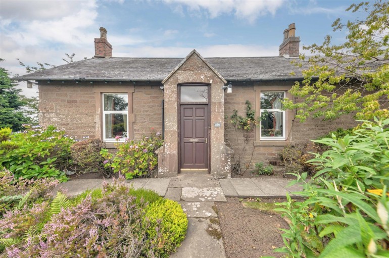 Old School House, Drumsturdy Road, Kingennie