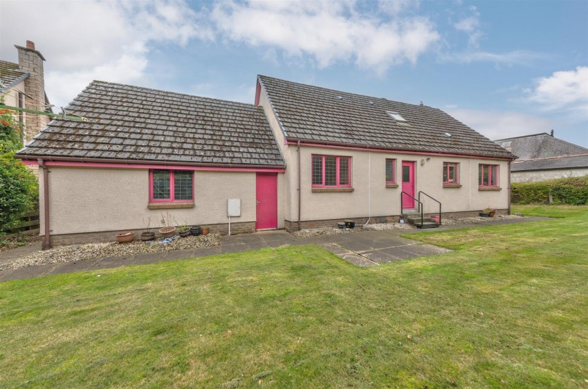 Images for Stiven Crescent, Kirriemuir