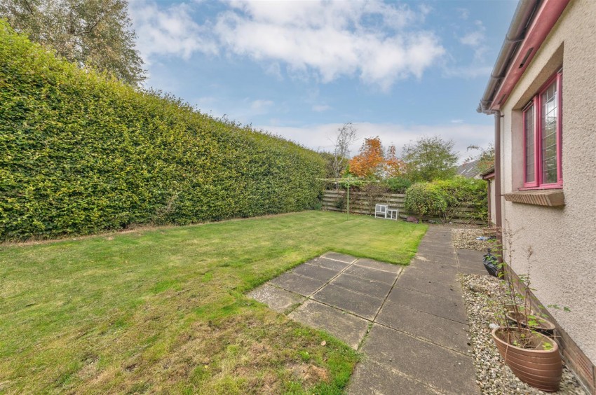 Images for Stiven Crescent, Kirriemuir