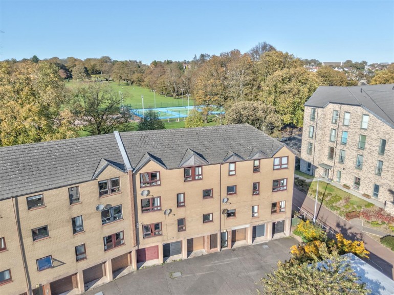 Flat D, 119, Arbroath Road, Dundee